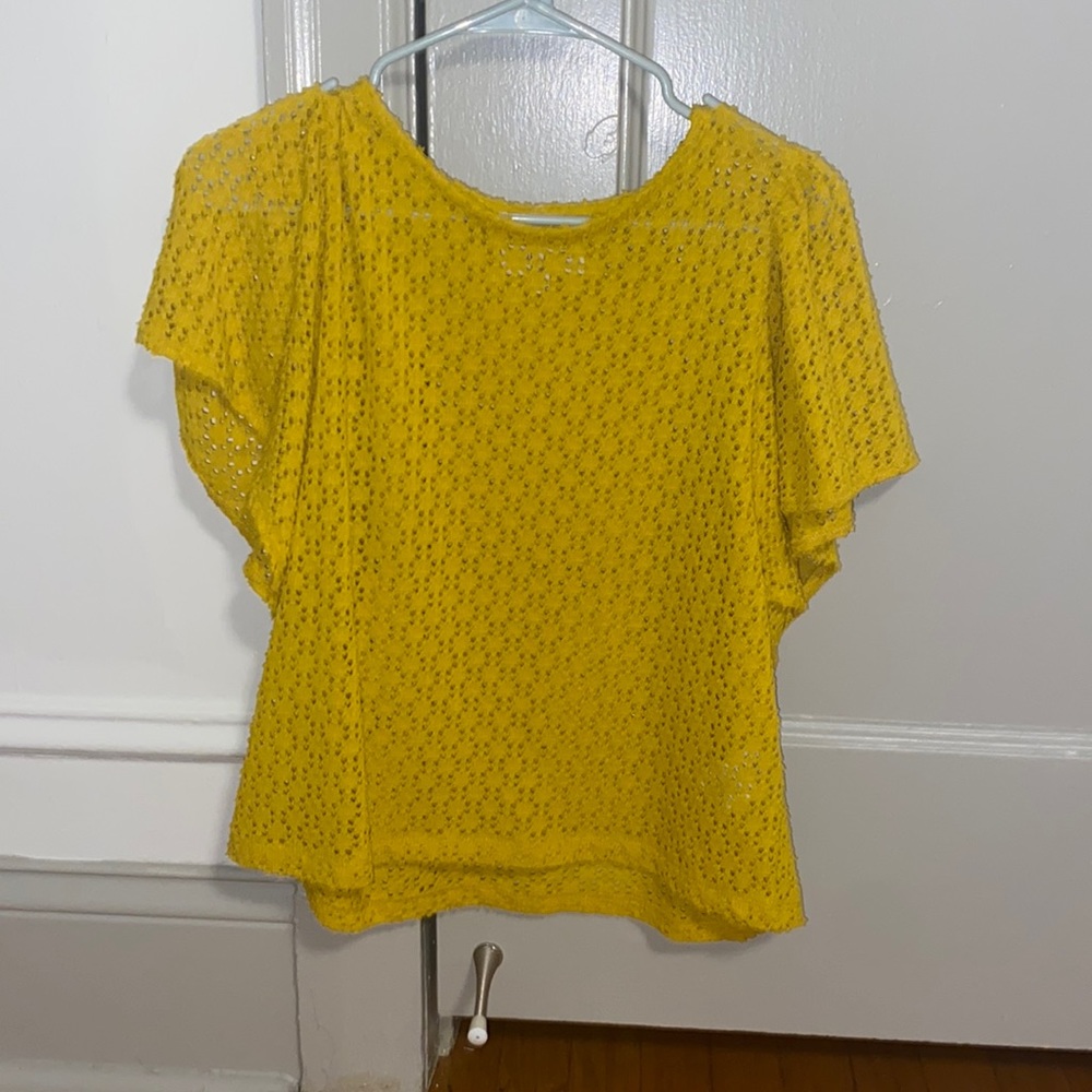 Madewell eyelet blouse, size medium, good condition